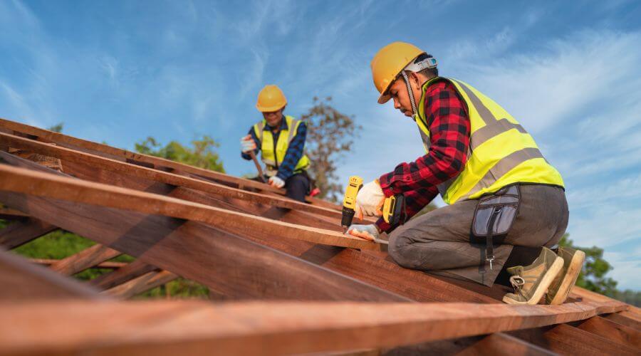 Professional residential roofers in Bridger, MT